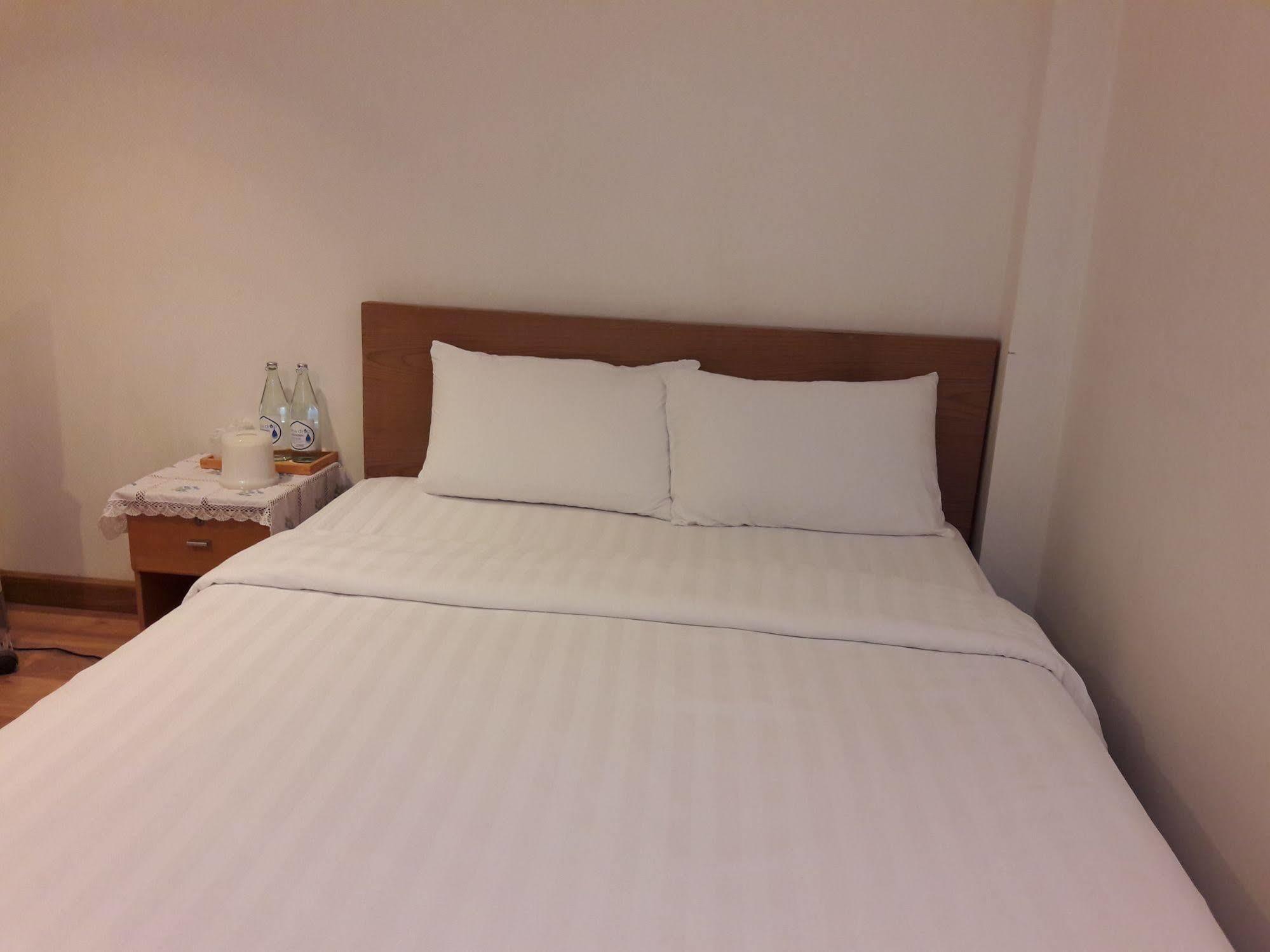 מלון צ'יאנג מאי Plern Plern Bed And Bike מראה חיצוני תמונה